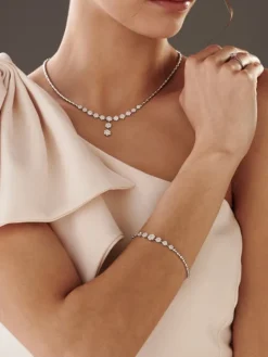 Bransoletka z białego złota z brylantami i szafirami - próba 585