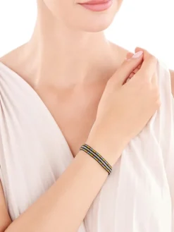 Bransoletka z elementami z żółtego złota i koralikami