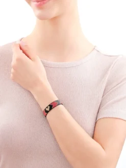 Bransoletka z elementami z żółtego złota i koralikami