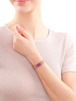 Bransoletka z elementami z żółtego złota i koralikami