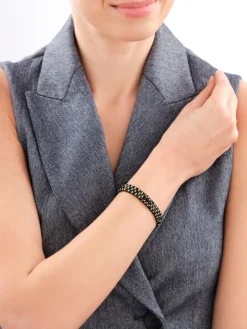 Bransoletka z elementami z żółtego złota i koralikami