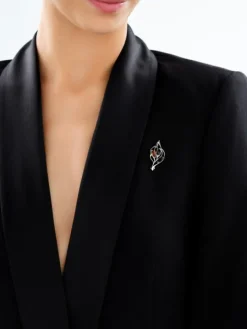 Broszki srebrne z bursztynem - liść