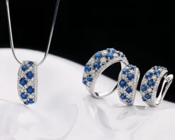 Kolczyki z białego złota z brylantami i szafirami - próba 585