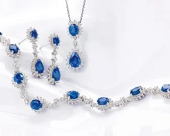 Kolczyki z białego złota z brylantami i szafirami - próba 585