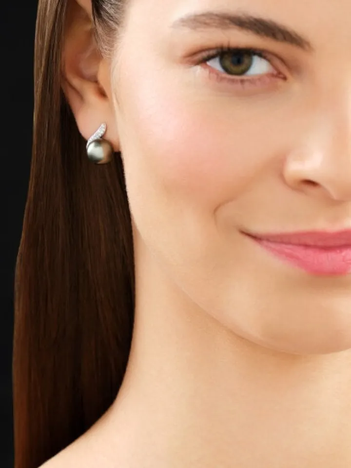 Kolczyki z białego złota z brylantami i perłami Tahiti - próba 585