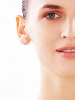 Kolczyki z białego złota z diamentami i szafirami syntetycznymi - próba 375