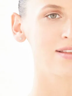 Kolczyki z białego złota z diamentami - 0,09 ct - próba 585