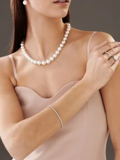 Kolczyki z białego złota z brylantami i szafirami - próba 585