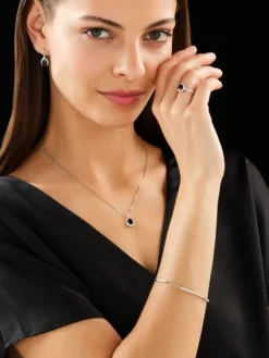 Kolczyki z białego złota z brylantami i szafirami - próba 585