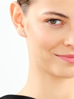 Kolczyki z żółtego złota z diamentami - aniołki - 0,008 ct - próba 585