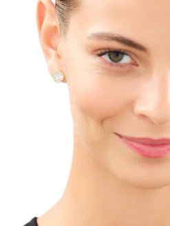 Kolczyki z żółtego złota z diamentami i masą perłową - próba 585