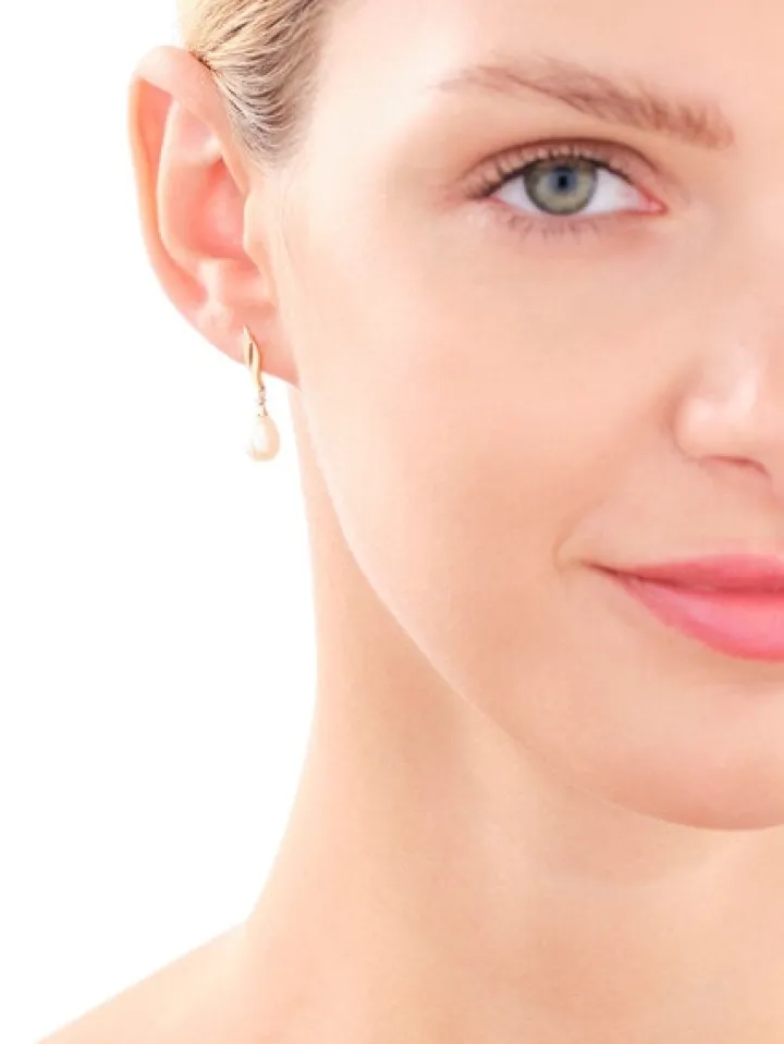 Kolczyki z żółtego złota z diamentami i perłami - próba 585