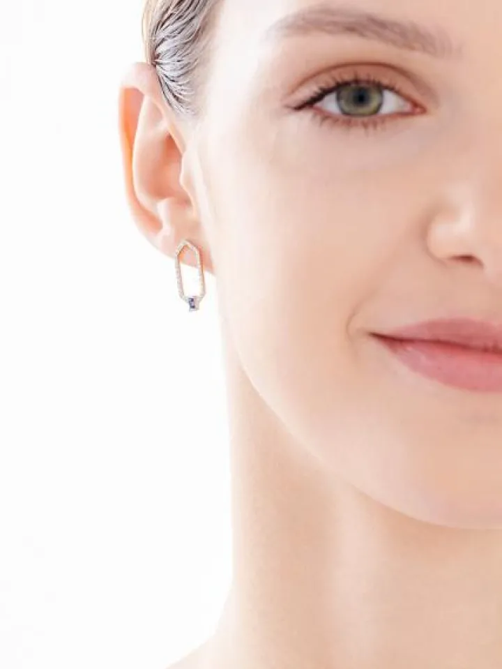 Kolczyki z żółtego złota z diamentami i szafirami - próba 375