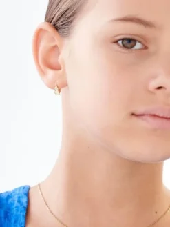 Kolczyki z żółtego złota z diamentami - koty - 0,01 ct - próba 375