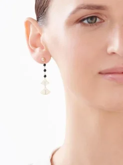 Kolczyki z żółtego złota z diamentami i szafirami - próba 375