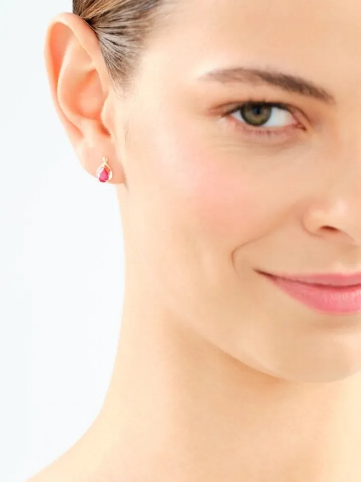 Kolczyki z żółtego złota z diamentami i rubinami syntetycznymi - próba 375