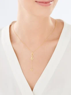 Naszyjnik srebrny - litera M, serce, koło