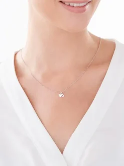 Naszyjnik srebrny - litera J, serce