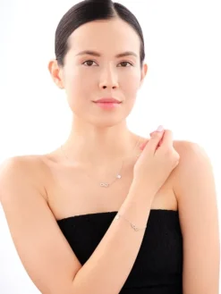 Naszyjnik srebrny z cyrkoniami - nieskończoność, łapka