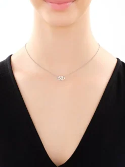 Naszyjnik srebrny z cyrkoniami – nieskończoność, serce