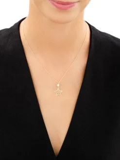 Naszyjnik srebrny z cyrkonią - gwiazda