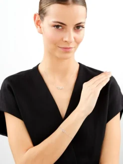 Naszyjnik srebrny z cyrkoniami - nieskończoności