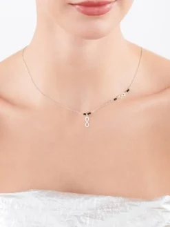 Naszyjnik srebrny ze szlifowanym szkłem - nieskończoności