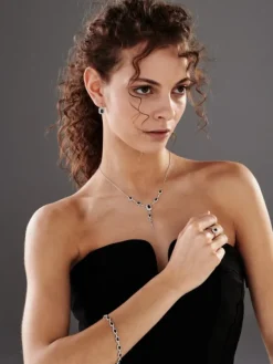 Naszyjnik z białego złota z diamentami i szafirami - próba 585