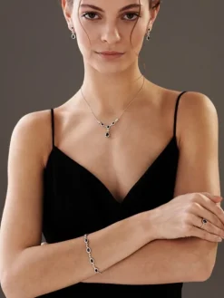 Naszyjnik z białego złota z diamentami i szafirami - próba 585