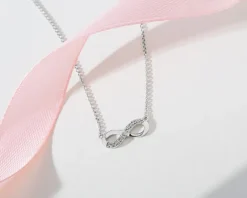 Naszyjnik z białego złota z diamentem - nieskończoność - 0,004 ct - próba 585