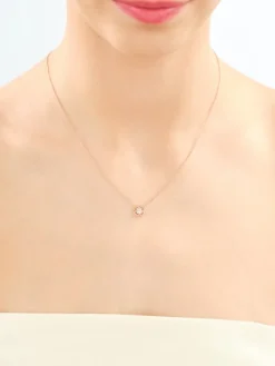 Naszyjnik z różowego złota z diamentami - koniczyna - 0,02 ct - próba 375