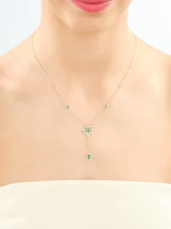 Naszyjnik z żółtego złota z brylantami i szmaragdami - próba 585