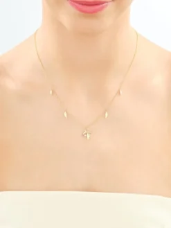 Naszyjnik z żółtego złota z diamentami - liście - 0,01 ct - próba 585