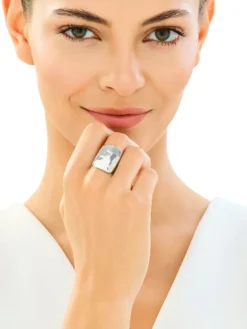 Pierścionek srebrny