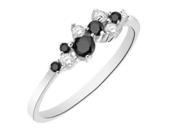 Pierścionek srebrny z cyrkoniami