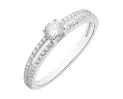 Pierścionek srebrny z cyrkoniami