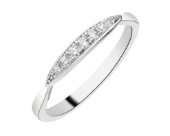 Pierścionek srebrny z cyrkoniami