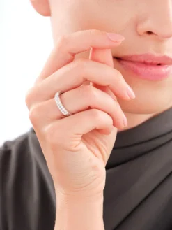 Pierścionek srebrny z cyrkoniami