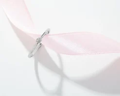 Pierścionek z białego złota z diamentem - 0,003 ct - próba 375