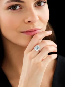 Pierścionek z białego złota z brylantami i akwamarynem - próba 585