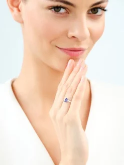 Pierścionek z białego złota z brylantami i tanzanitem - próba 585