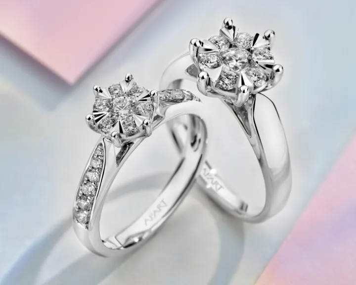 Pierścionek z białego złota z brylantami - 0,35 ct - próba 585