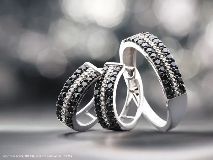 Pierścionek z białego złota z diamentami - 0,32 ct - próba 585