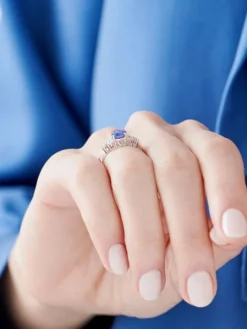 Pierścionek z białego złota z brylantami i tanzanitem - próba 585