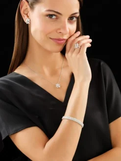 Pierścionek z białego złota z diamentami - kwiat - 1,93 ct - próba 750