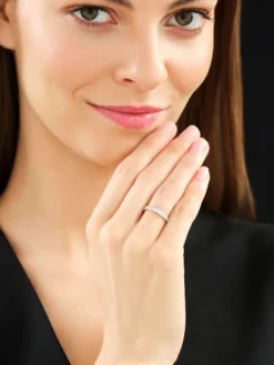 Pierścionek z białego złota z brylantami - 0,36 ct - próba 585