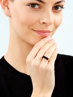 Pierścionek z mosiądzu pozłacany z agatem