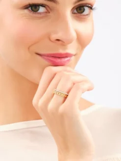 Pierścionek z mosiądzu pozłacany ze szklanymi detalami