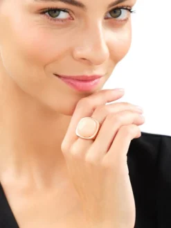 Pierścionek z mosiądzu pozłacany z kalcytem - sygnet