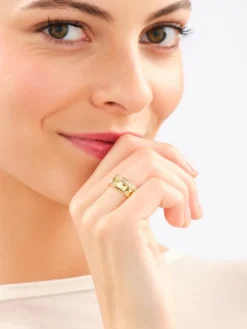 Pierścionek z mosiądzu pozłacany z cyrkoniami